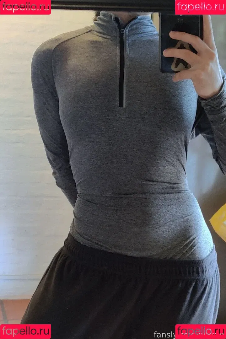 pettan Onlyfans Photo Gallery 