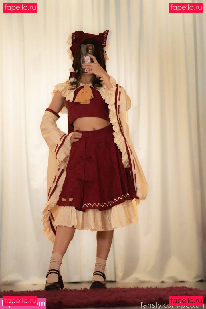 pettan Onlyfans Photo Gallery 