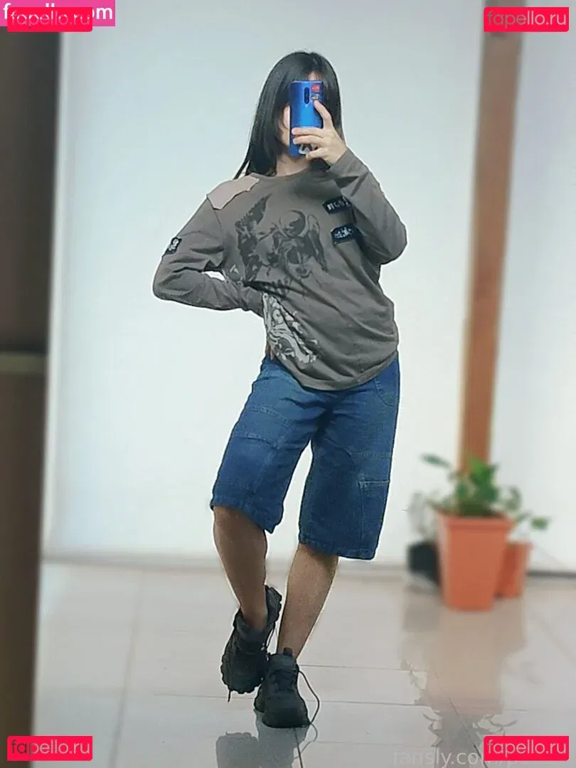 pettan Onlyfans Photo Gallery 