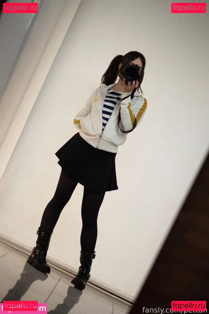 pettan Onlyfans Photo Gallery 