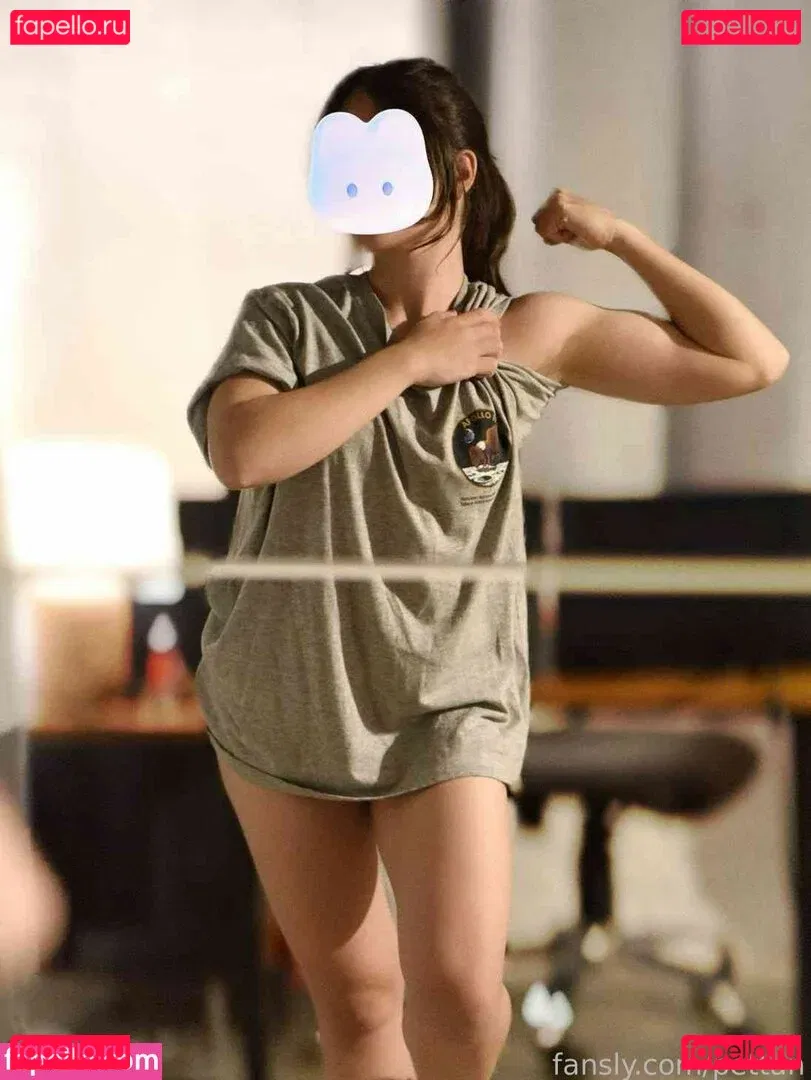 pettan Onlyfans Photo Gallery 