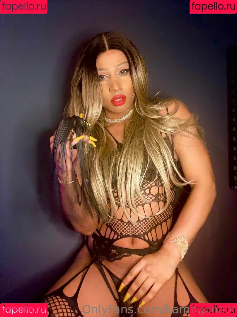 kambuchaof Onlyfans Photo Gallery 