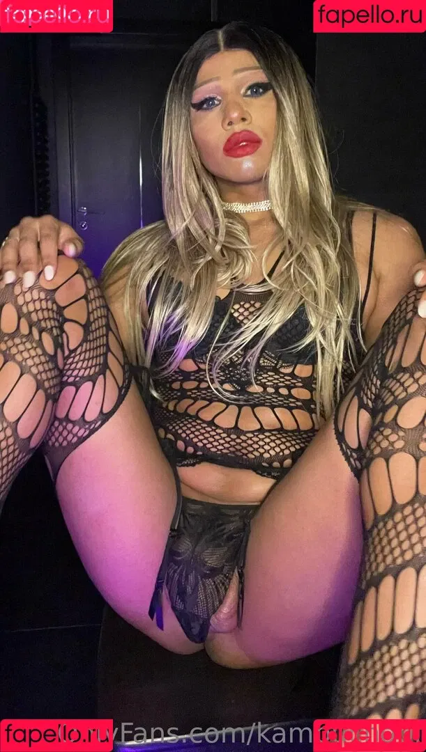 kambuchaof Onlyfans Photo Gallery 