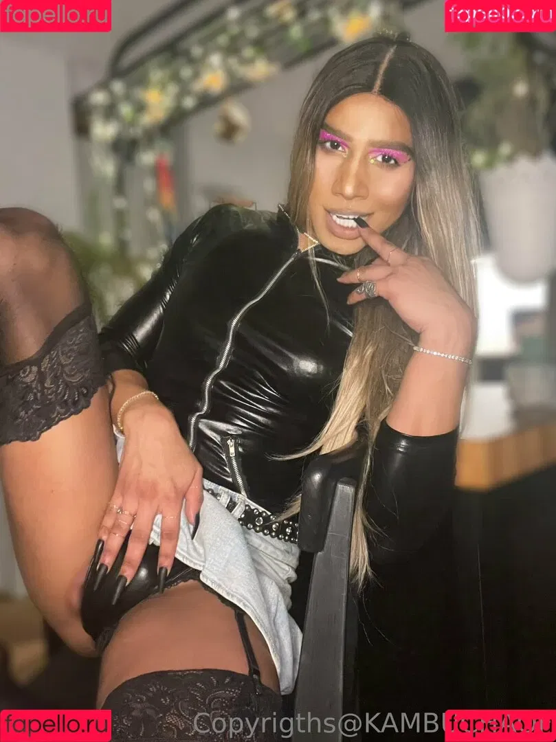 kambuchaof Onlyfans Photo Gallery 