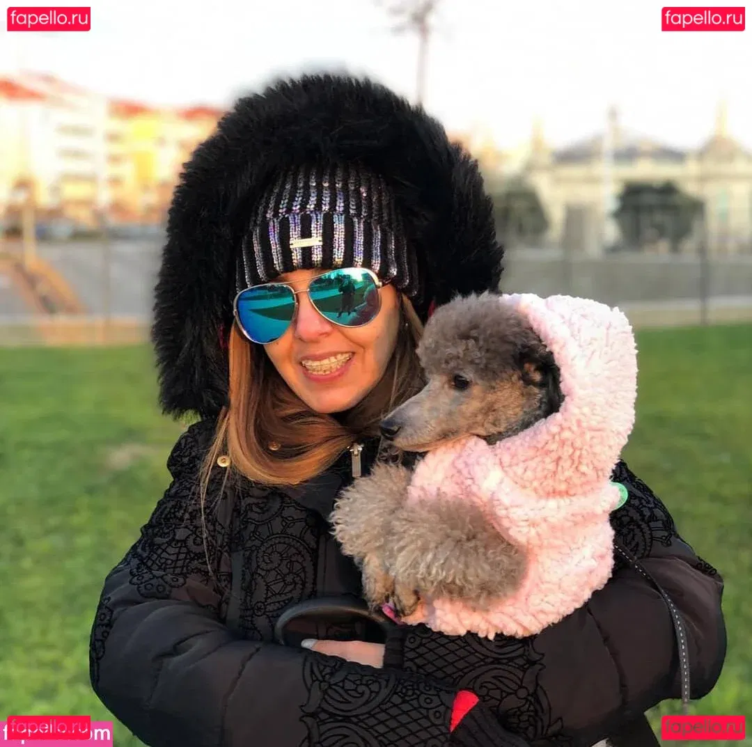 Donna Meliina Onlyfans Photo Gallery 