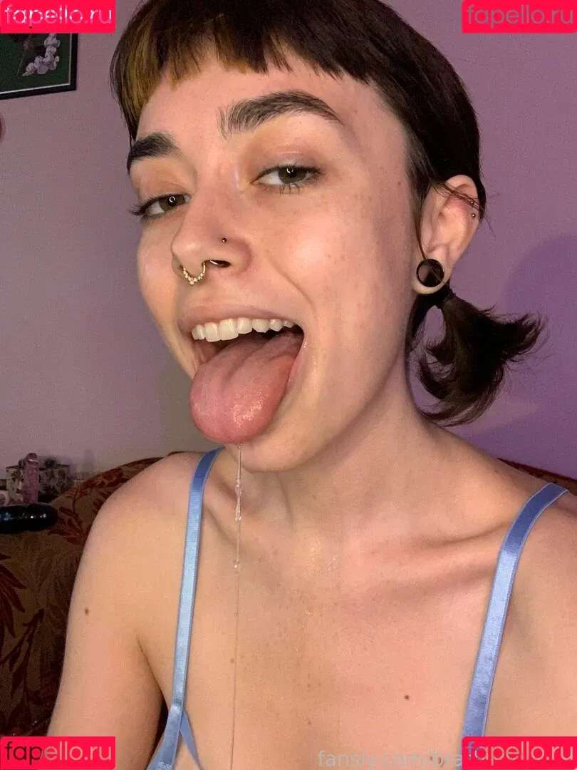 Bratbunnybby Onlyfans Photo Gallery 