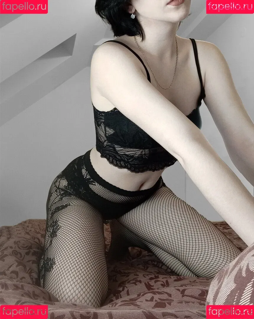 Etherealgothique Onlyfans Photo Gallery 