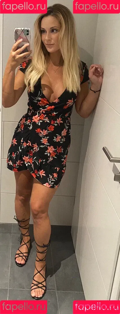 Lilly-loves-you Onlyfans Photo Gallery 