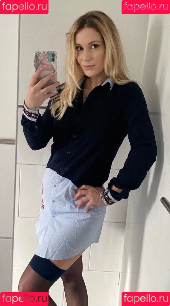Lilly-loves-you Onlyfans Photo Gallery 