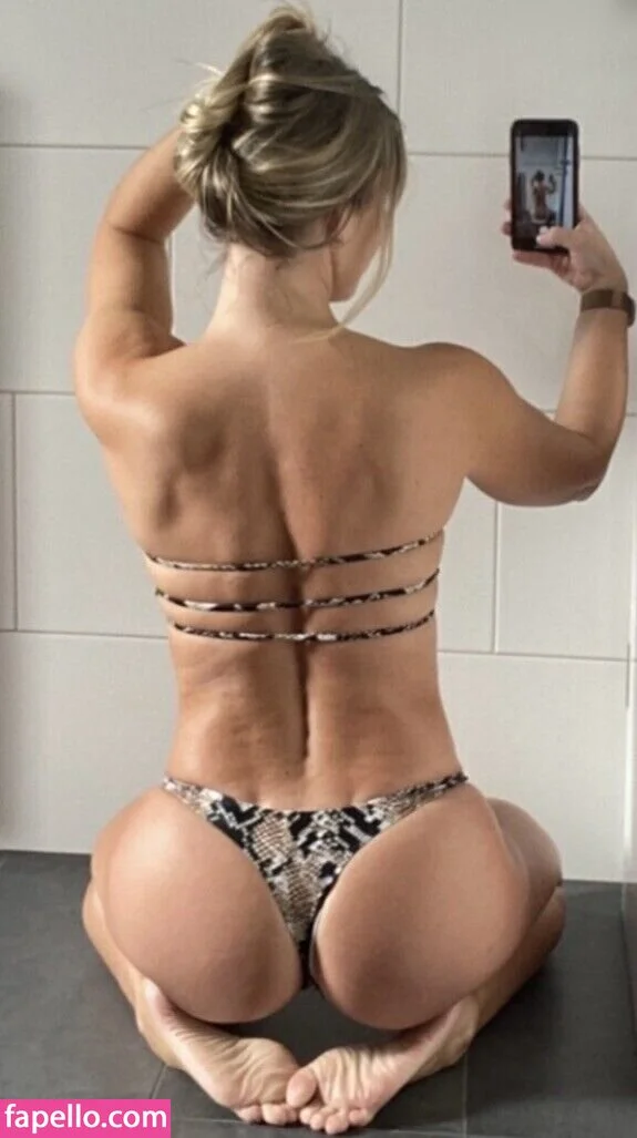 Lilly-loves-you Onlyfans Photo Gallery 