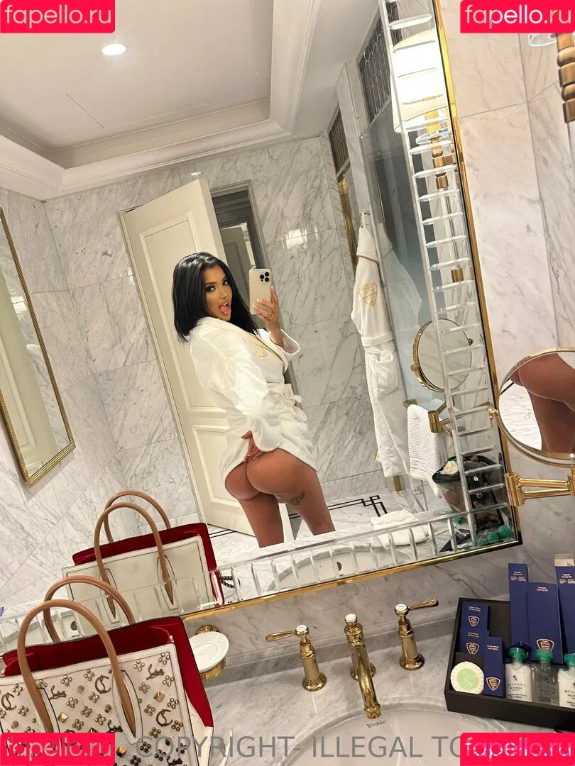 chloekhan Onlyfans Photo Gallery 