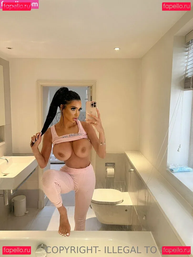 chloekhan Onlyfans Photo Gallery 