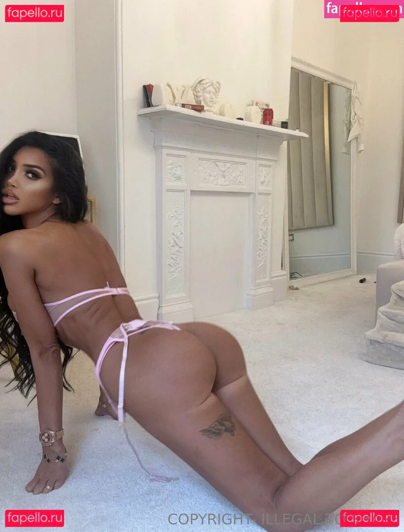 chloekhan Onlyfans Photo Gallery 