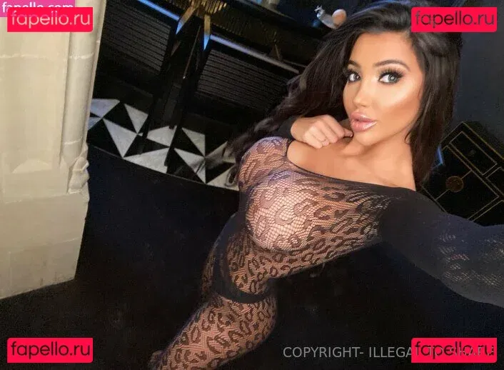 chloekhan Onlyfans Photo Gallery 