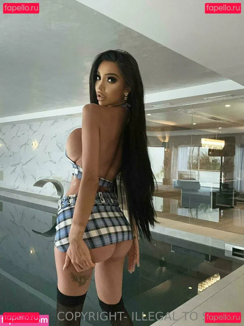 chloekhan Onlyfans Photo Gallery 