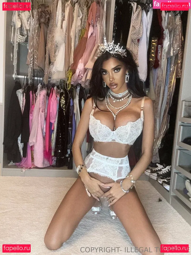 chloekhan Onlyfans Photo Gallery 