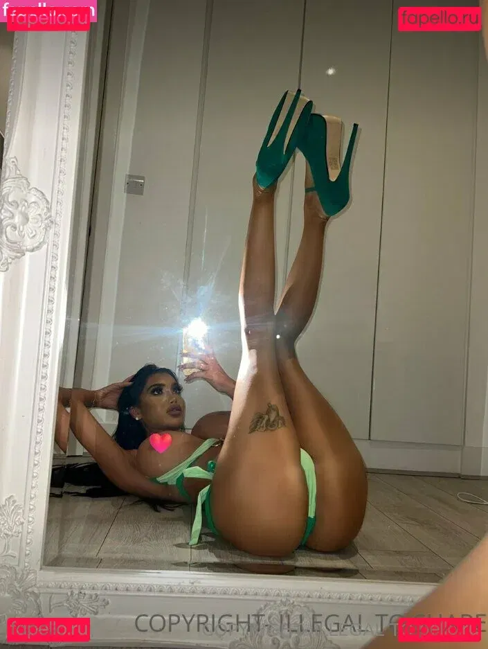 chloekhan Onlyfans Photo Gallery 