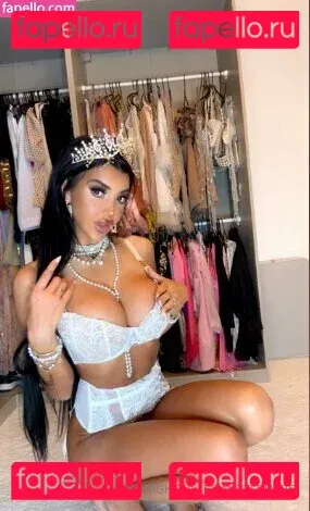 chloekhan Onlyfans Photo Gallery 