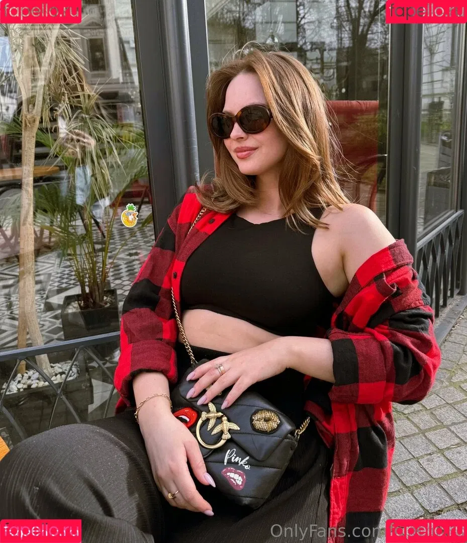 lilathrills Onlyfans Photo Gallery 