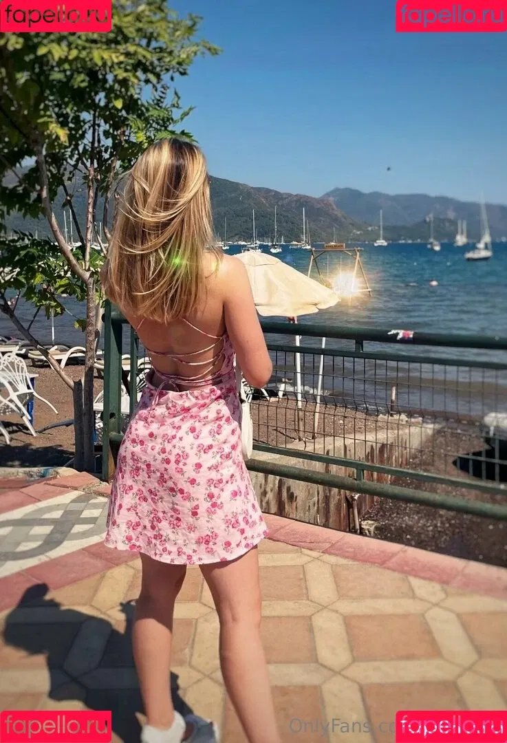 lilathrills Onlyfans Photo Gallery 