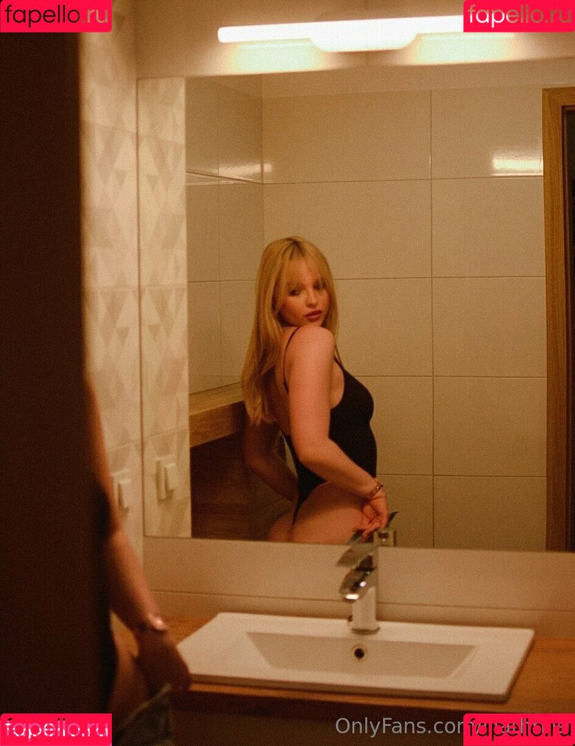 lilathrills Onlyfans Photo Gallery 