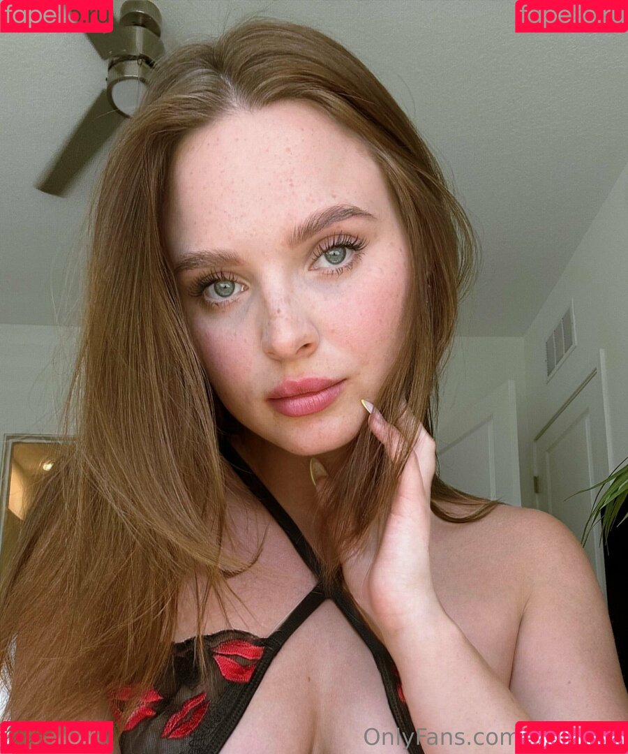 lilathrills Onlyfans Photo Gallery 