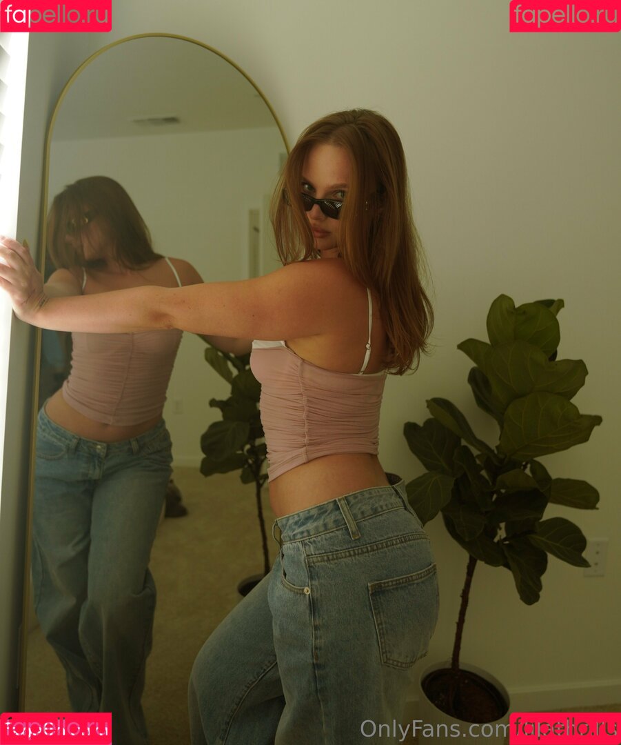 lilathrills Onlyfans Photo Gallery 