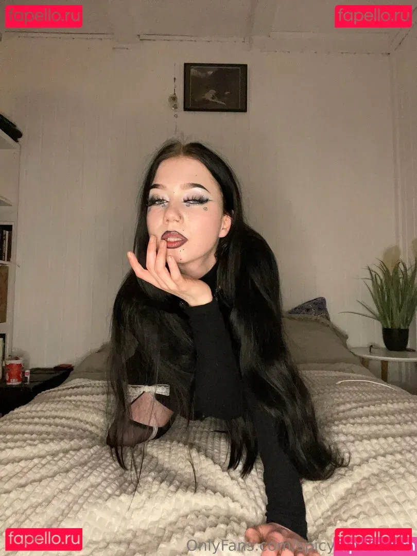 spicynoodle666 Onlyfans Photo Gallery 