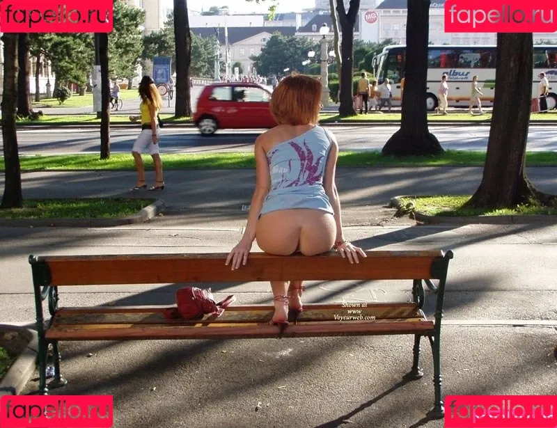 Vienna Love Onlyfans Photo Gallery 