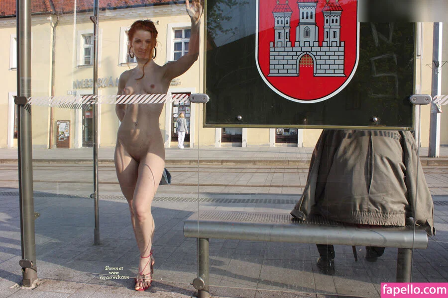 Vienna Love Onlyfans Photo Gallery 