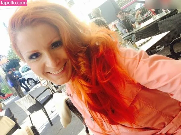 Vienna Love Onlyfans Photo Gallery 