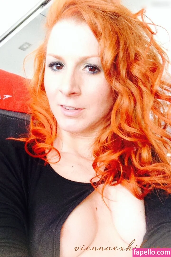 Vienna Love Onlyfans Photo Gallery 