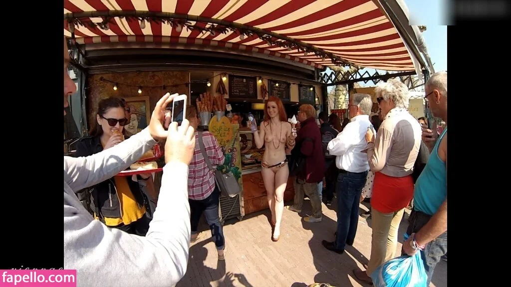 Vienna Love Onlyfans Photo Gallery 