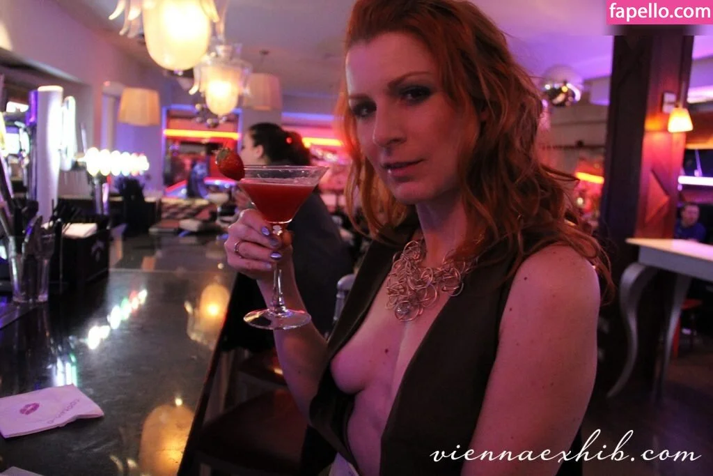 Vienna Love Onlyfans Photo Gallery 