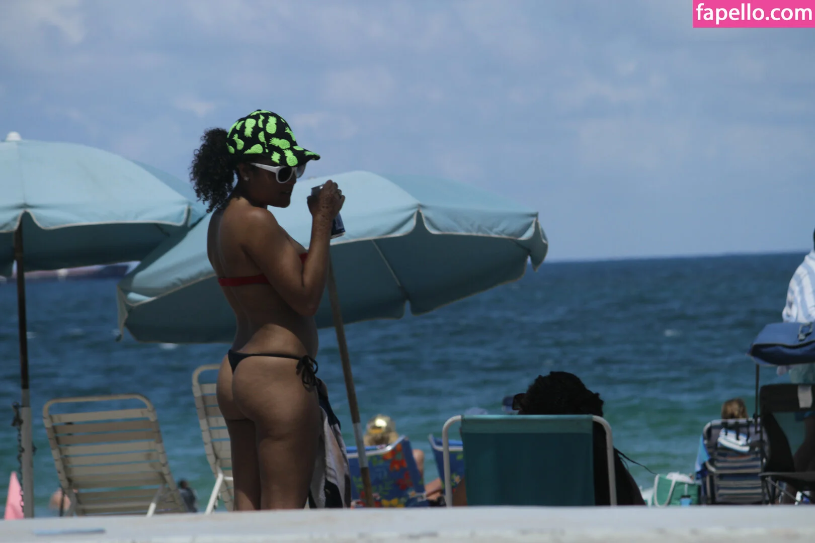 Vienna Love Onlyfans Photo Gallery 