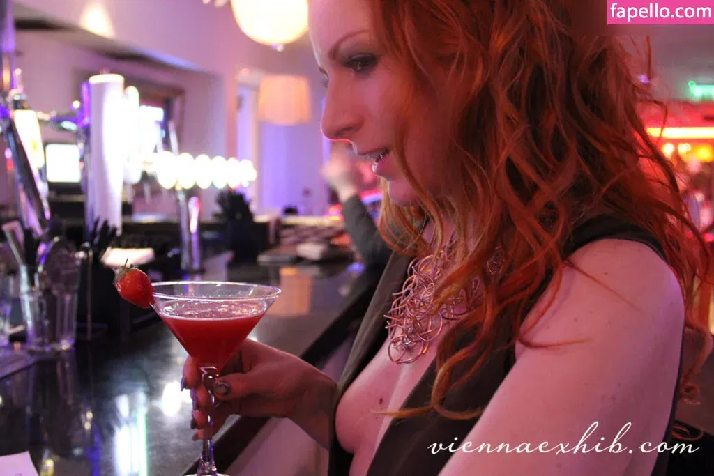 Vienna Love Onlyfans Photo Gallery 