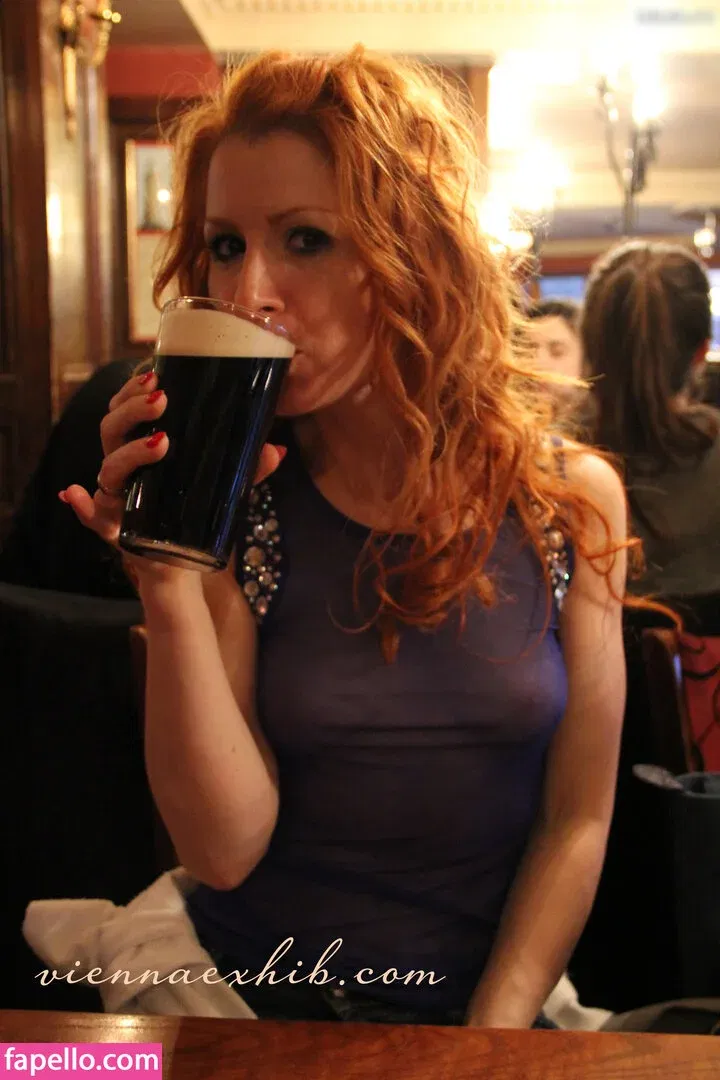 Vienna Love Onlyfans Photo Gallery 