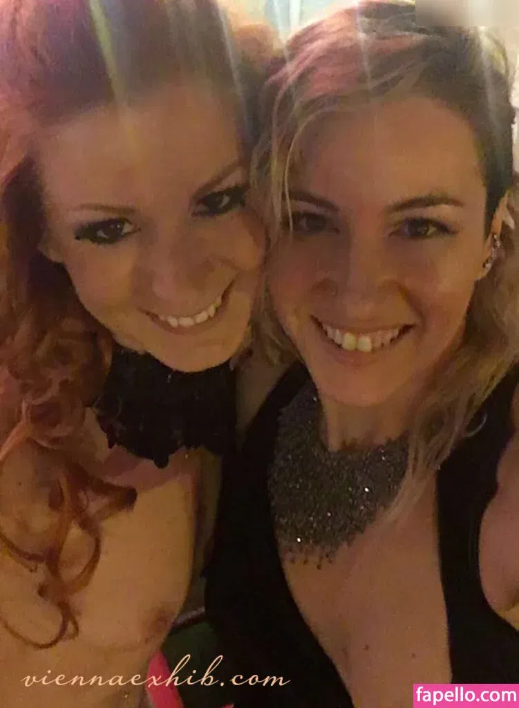 Vienna Love Onlyfans Photo Gallery 