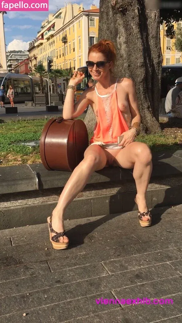 Vienna Love Onlyfans Photo Gallery 