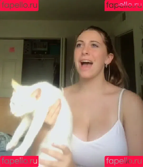 Lily P Onlyfans Photo Gallery 