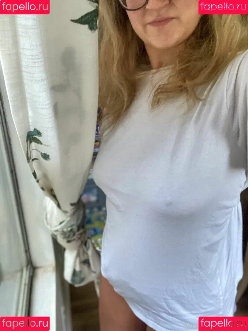 BeaCullen Onlyfans Photo Gallery 