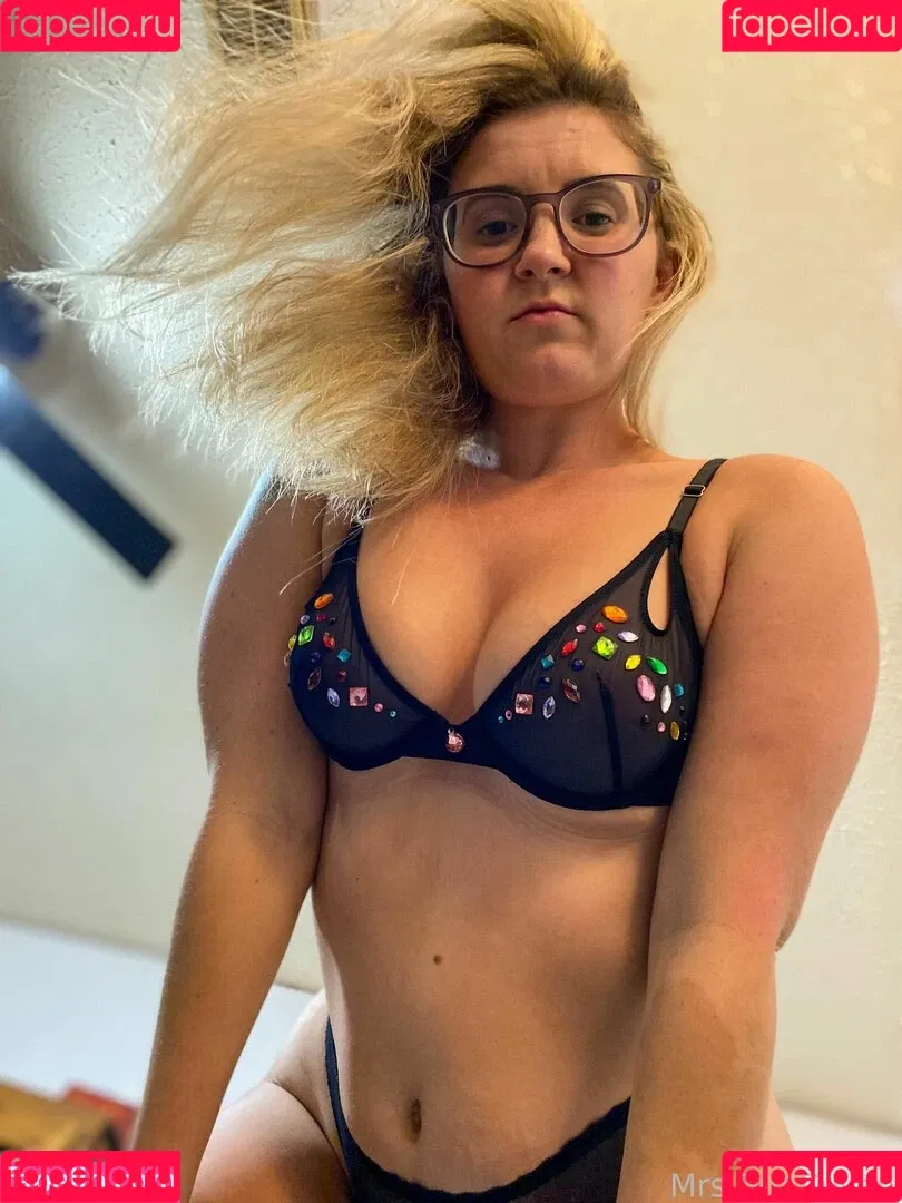 BeaCullen Onlyfans Photo Gallery 
