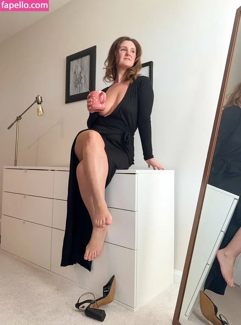 BeaCullen Onlyfans Photo Gallery 