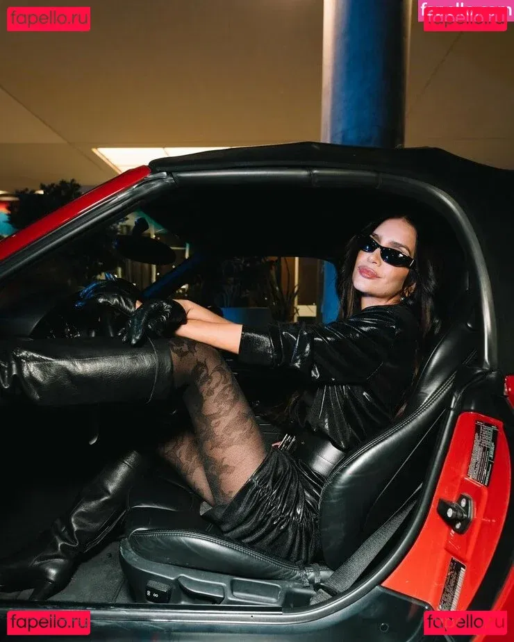 Zaira Nara Onlyfans Photo Gallery 