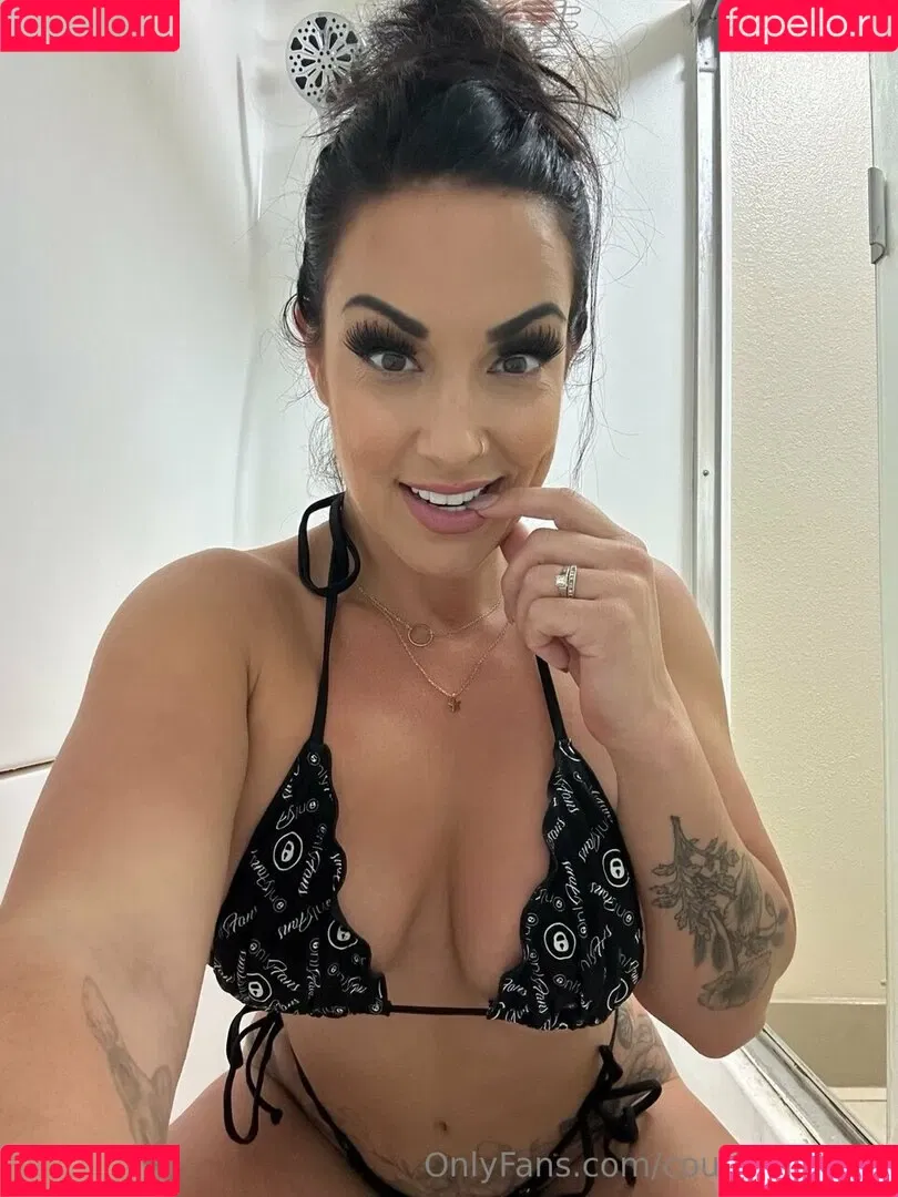 Courtney Tillia Onlyfans Photo Gallery 