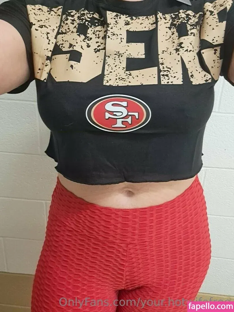 your.hotwifefree Onlyfans Photo Gallery 