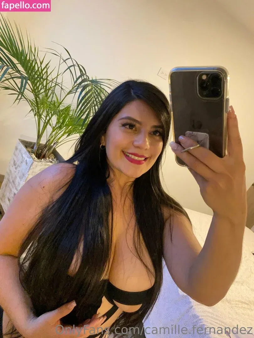 camille.fernandez Onlyfans Photo Gallery 
