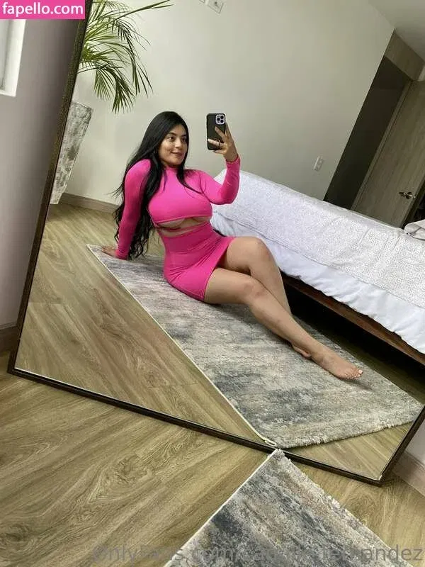 camille.fernandez Onlyfans Photo Gallery 