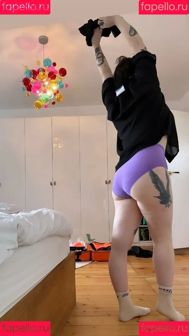 Toyah Diebel Onlyfans Photo Gallery 