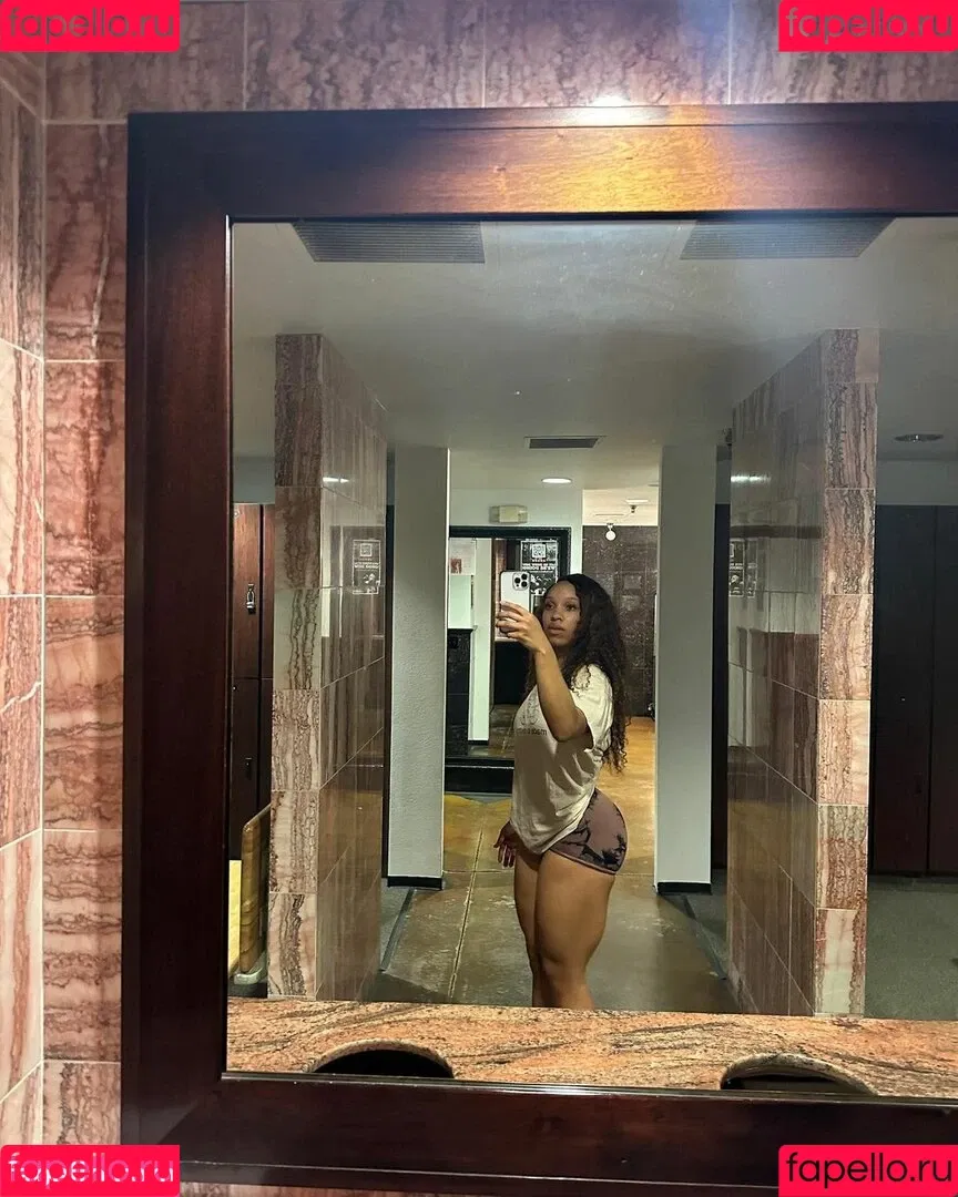 Layla Diggs Onlyfans Photo Gallery 